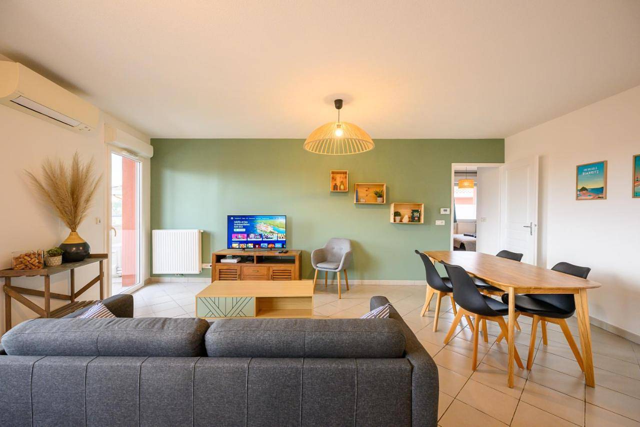 Appartement entier, Le Capeyron - Parking - Wifi - Aéroport in Mérignac, Région de Bordeaux
