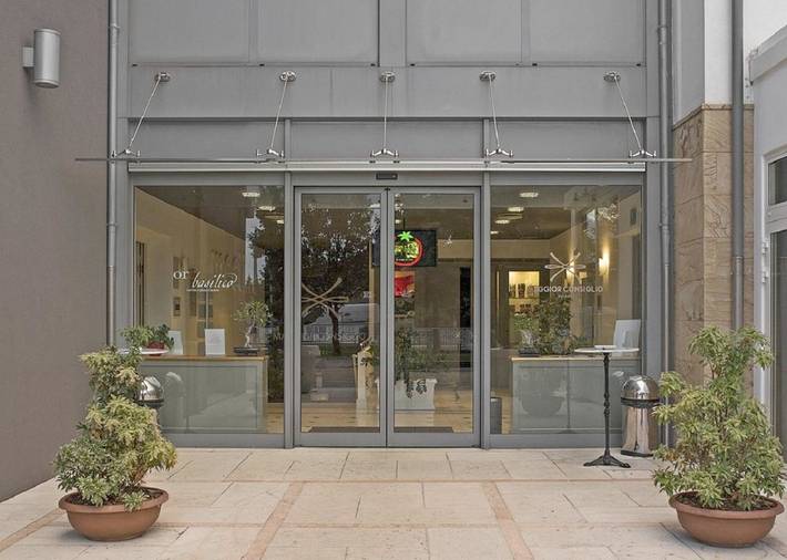Hôtel pour 2 personnes, avec terrasse et sauna ainsi que piscine et jacuzzi, adapté aux familles à Trévise - 4
