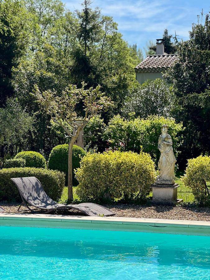La Petite Rive - Les Oliviers in Velleron, Vaucluse