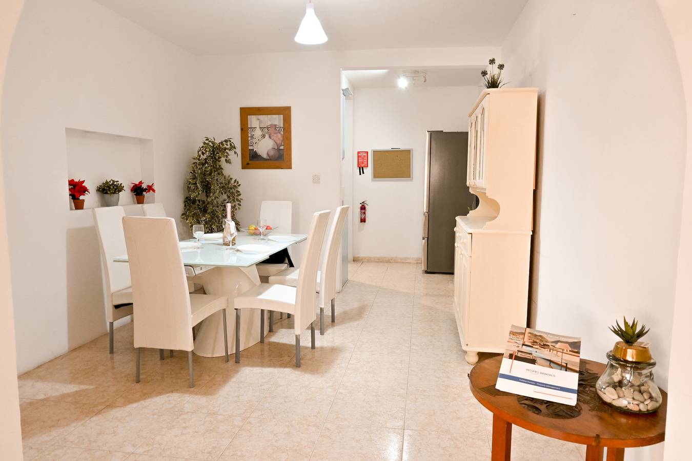 Casa Savannah by the beach in Naxxar, Insel Malta