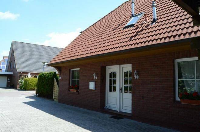 Ferienwohnung für 4 Personen, mit Garten in Burhave