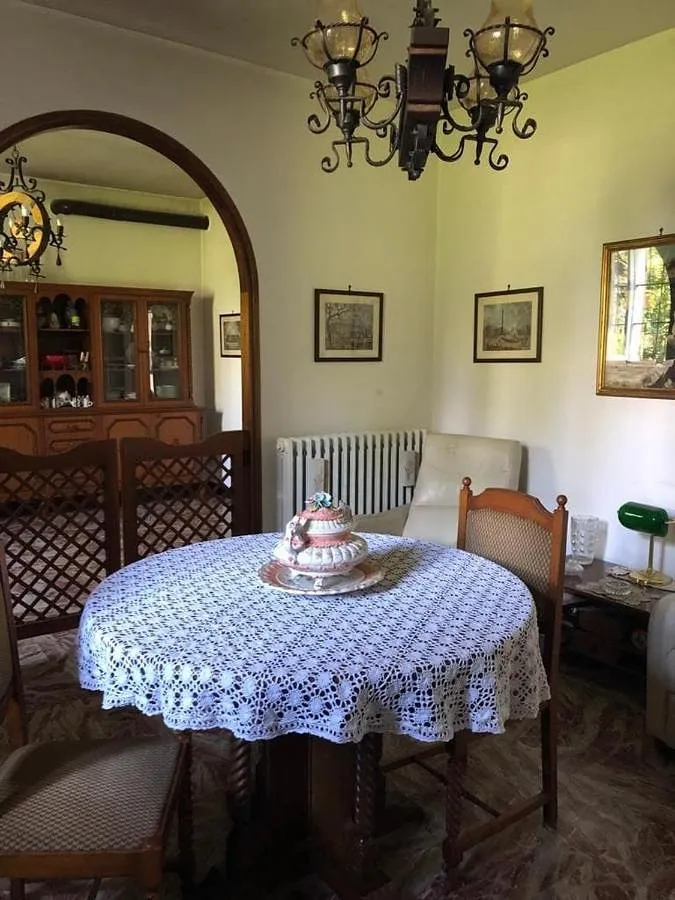 Casa vacanza per 7 persone, con balcone e panorama nonché giardino - 1