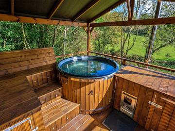 Chalet for 4 People in Chiddingstone, High Weald, Photo 1
