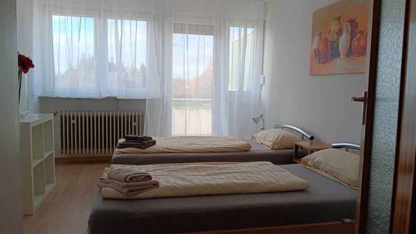 Ferienwohnung für 6 Personen, mit Balkon und Garten