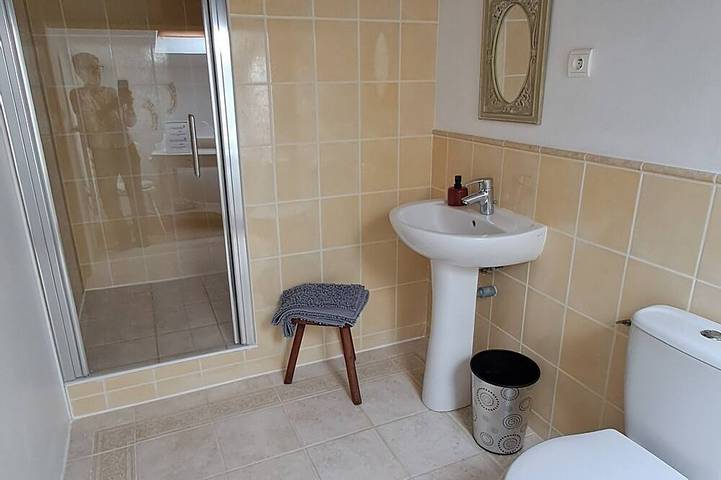 Location de vacances pour 3 personnes, avec piscine à Chérac - 4