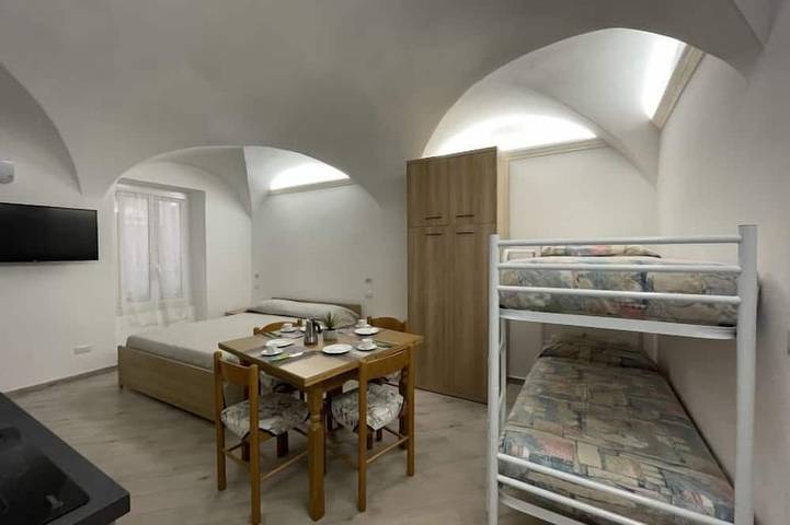 Appartement entier, Tra Sole e Mare in Spotorno, Riviera di Ponente