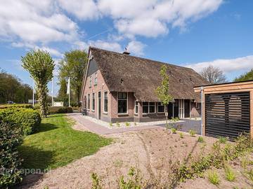 Ferienhaus für 12 Personen, mit Terrasse und Balkon/Terrasse in Overijssel