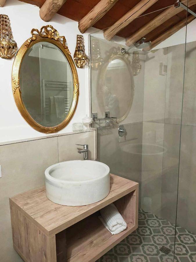 Chambre d’hôte pour 2 personnes, avec vue ainsi que piscine et jardin à Greve In Chianti - 2