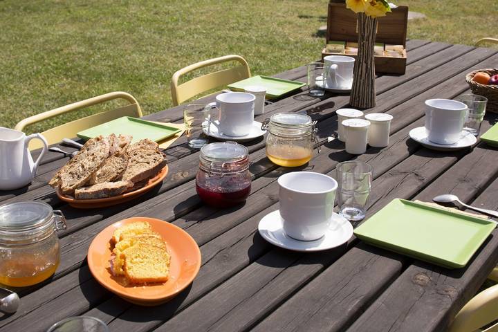 Gîte pour 2 personnes, avec sauna et piscine ainsi que jacuzzi et jardin dans la Loire - 4