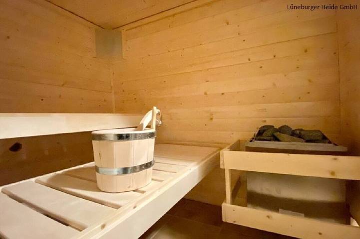 Ferienhaus für 4 Personen, mit Garten und Terrasse sowie Sauna in Eschede