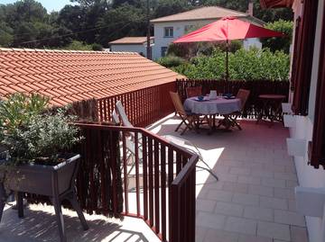Gîte pour 3 personnes, avec jardin et balcon à Ondres