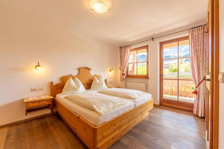 Chambre d’hôte pour 5 personnes, avec sauna ainsi que jardin et vue, animaux acceptés à Dobbiaco - 2