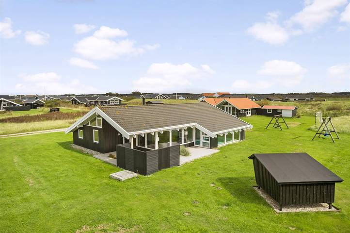 Ferienhaus für 8 Personen, mit Terrasse und Sauna