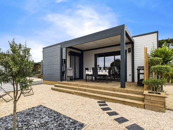 Appartement de vacances pour 4 personnes, avec terrasse et piscine, animaux acceptés