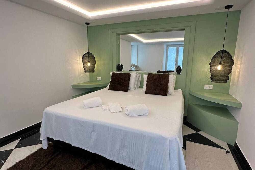 Ganze Wohnung, Einzigartige Ferienwohnung in Losone in Losone, Tessiner Alpen