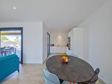 Maison De Vacances pour 8 Personnes dans Cala Rossa, Lecci, Photo 1