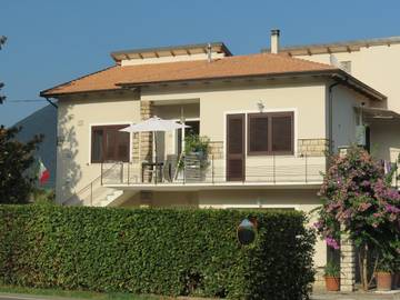 Gîte pour 4 personnes, avec jardin à Vecchiano