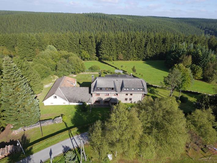 Ferienhaus für 31 Personen, mit Sauna und Balkon sowie Garten, kinderfreundlich im Nationalpark Eifel - 4