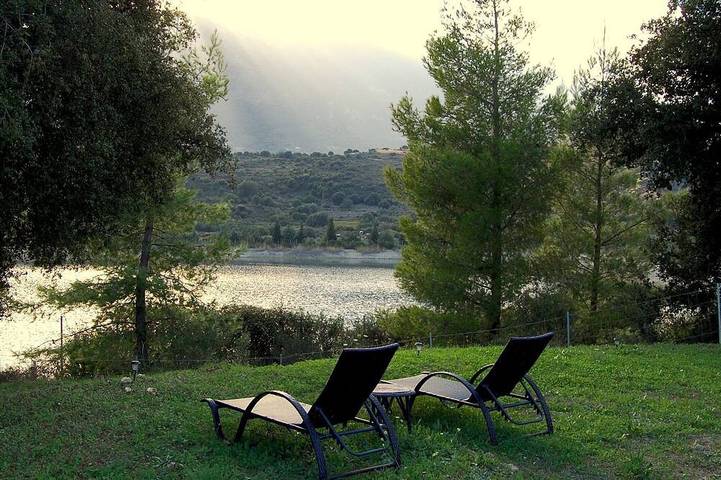 Gîte pour 4 personnes, avec Jardin et Piscine