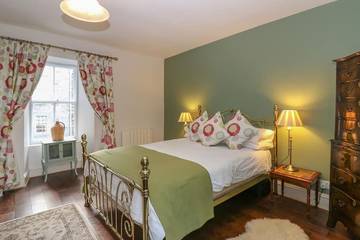 Log Cabin for 2 People in Banchory, Aberdeenshire, Photo 1