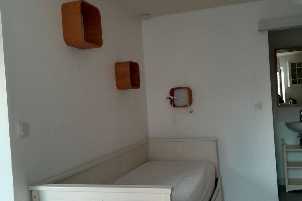 Port accommodation in Mauves-sur-Loire, Nantes region
