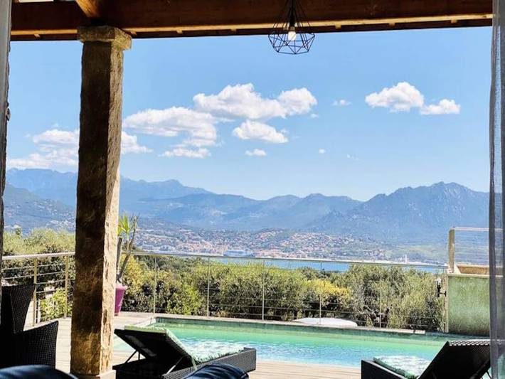 Appartement de vacances pour 8 personnes, avec piscine, adapté aux familles