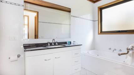 Holiday Home for 8 People in Mollymook, New South Wales, Photo 2