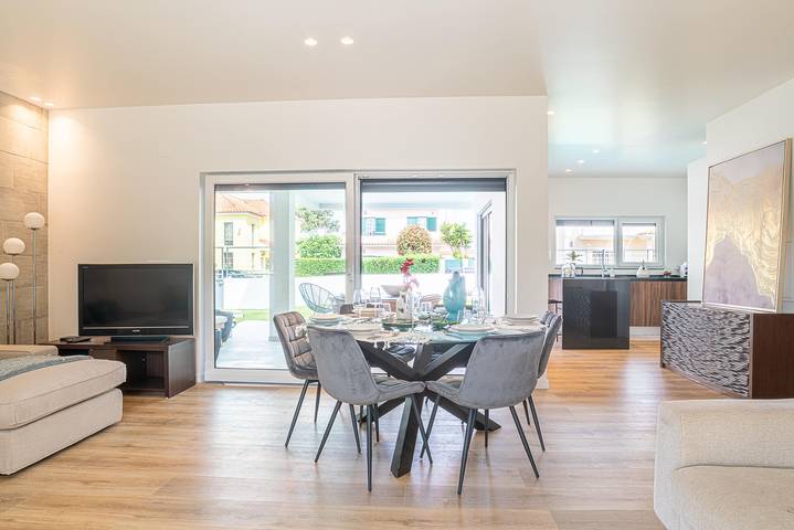 Location de vacances pour 6 personnes, avec jardin et terrasse dans Aroeira - 3