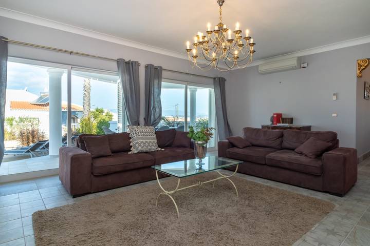 Villa pour 10 personnes, avec piscine et jardin, adapté aux familles à Ferragudo - 4