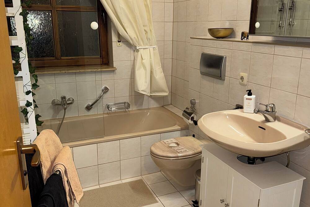 Ganze Wohnung, Cozy City Apartment Penzberg in Penzberg, Pfaffenwinkel