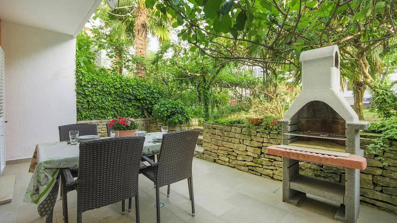 Ganze Ferienwohnung, Ferienwohnung für 3 Personen (45 m²) in Poreč in Poreč, Grad Poreč