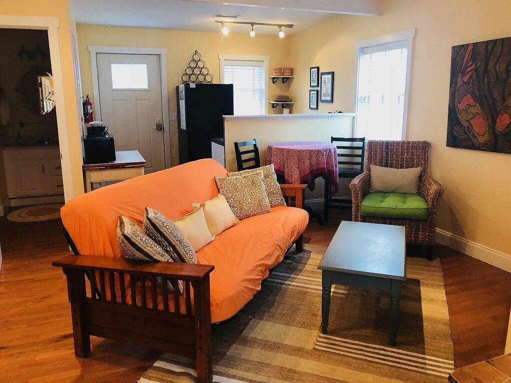 Ganze Wohnung, Der Dachboden am verlorenen Hund in Folly Beach, Charleston County