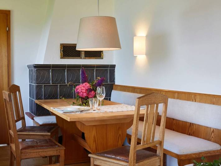 Ferienhaus für 8 Personen, mit Terrasse und Seeblick sowie Garten in Oberbayern - 2