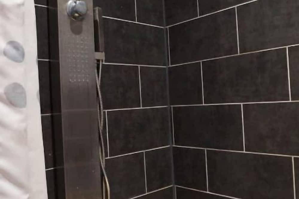 Beautiful Chalet with Sauna  in area Alpe d'Huez in Vaujany, Parc national des Écrins