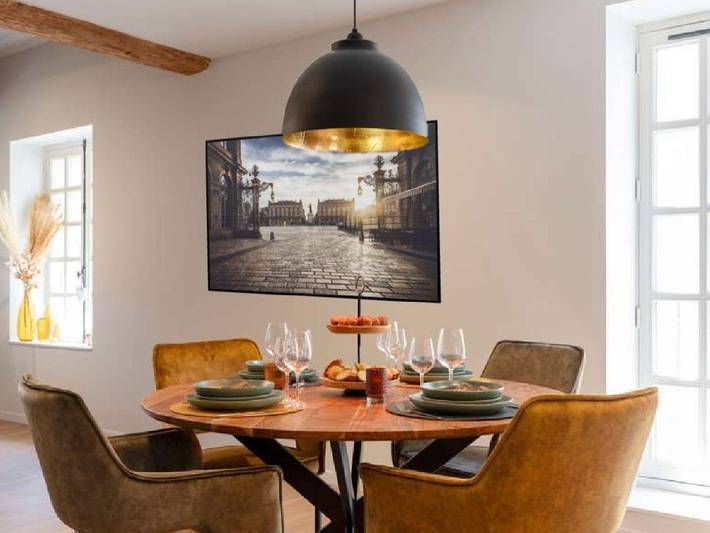 Ganze Wohnung, Modernes Loft mit altem Charme, klimatisiert, nahe Stanislas-Platz in Nancy, Nancy und Umgebung