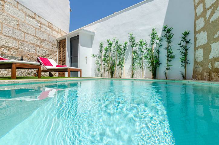 Ferienhaus für 4 Personen, mit Terrasse und Garten in Maria de la Salut