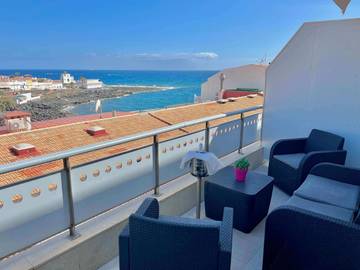 Gîte pour 3 personnes, avec jardin ainsi que balcon et vue dans La Caleta