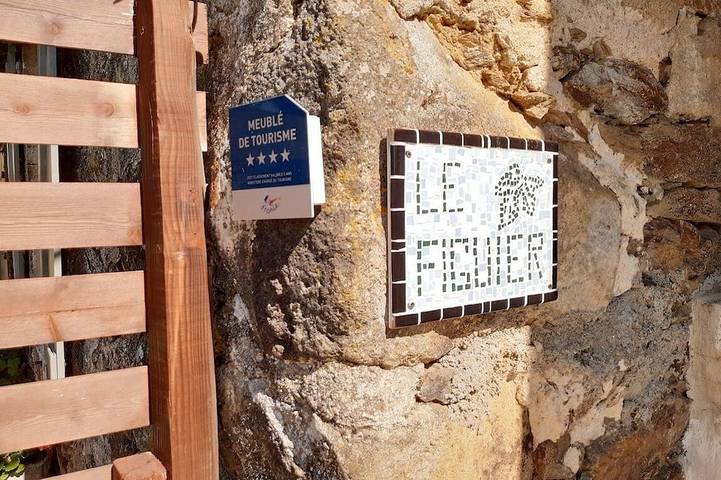 Location de vacances pour 4 personnes, avec jardin à Le Lindois