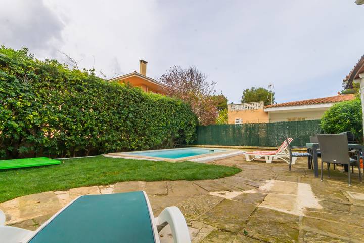 Location de vacances pour 4 personnes, avec jardin dans Playa de Muro - 2