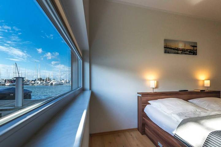 Hausboot für 6 Personen, mit Balkon am Greifswalder Bodden - 3
