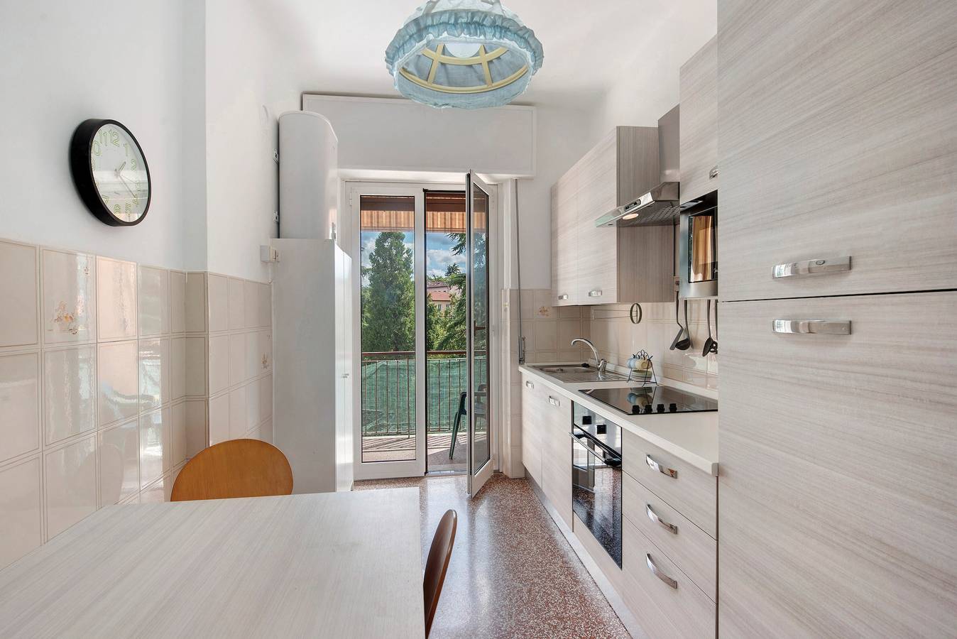 Appartement entier, Appartement 'Outlet2000' avec Balcon et Wi-Fi in Serravalle Scrivia, Province d'Alexandrie