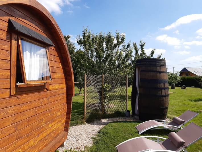 Gîte pour 3 personnes, avec jardin
