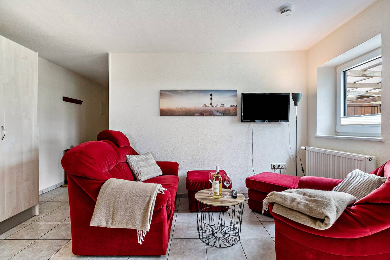 Ganze Wohnung, Ferienwohnung Seehund mit Gemeinschaftsgarten, überdachte Terasse und Wlan in Friedrich-Wilhelm-Lübke-Koog, Nordfriesland