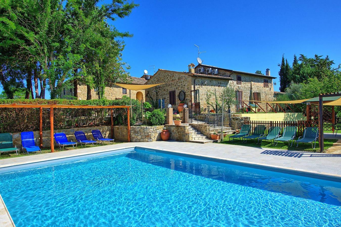 Villa für 14 Personen mit Pool in Montalcino, Orciatal