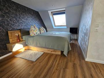 Gîte pour 3 personnes, avec vue à Leuna