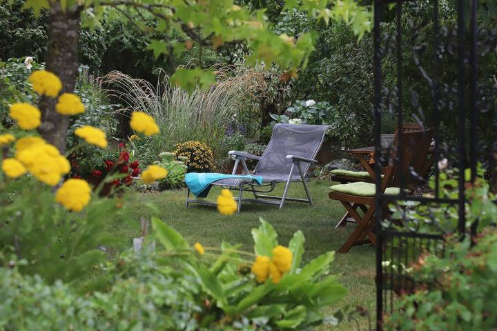 Ganze Ferienwohnung, Haus Hettich - Ferienwohnung 65qm, 1 Schlafzimmer, max. 2 Personen in Neubulach, Nordschwarzwald