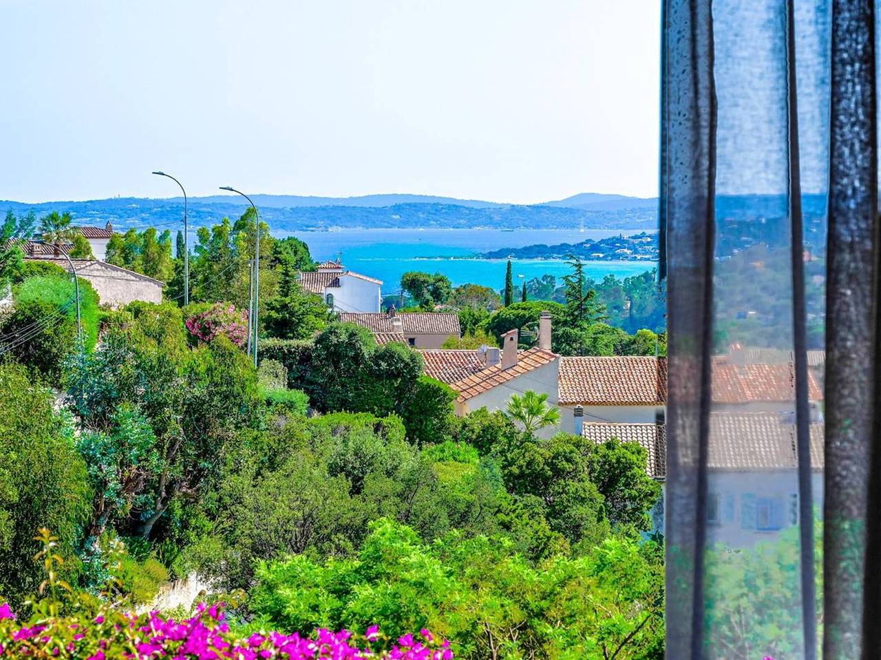 Villa moderne 6 Ch pour 12 avec piscine privée, clim et parking aux Issambres in Roquebrune-sur-Argens, Côte méditerranéenne (France)
