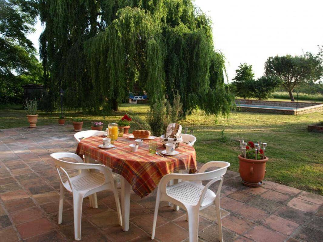 Family Room in Grazac, Haute-Garonne