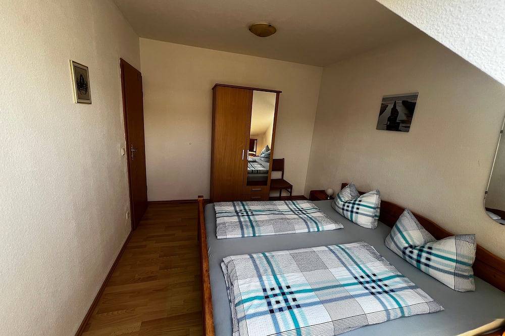 Entire apartment, Vacation apartment 2 - Wiedemann Heiko in Dargen, Usedom