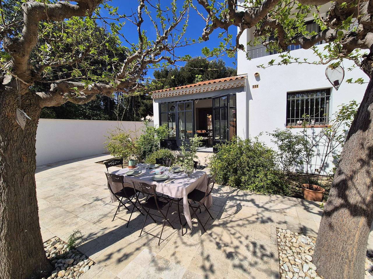 Villa avec piscine, climatisée, Wifi, plage à pied in Six-Fours-les-Plages, Côte méditerranéenne (France)